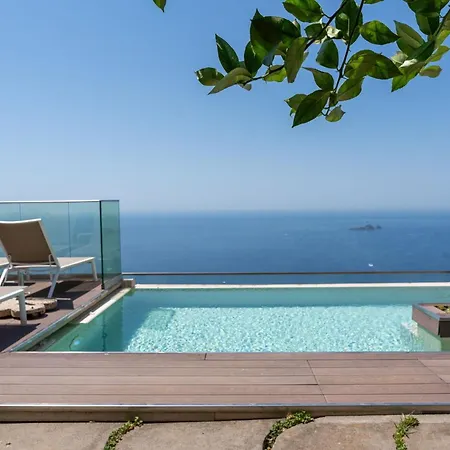 Carminia Villa Positano