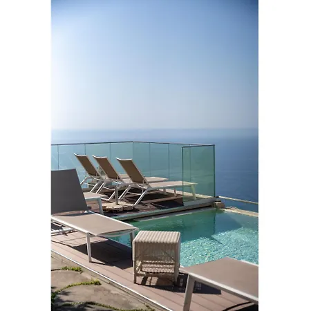 Carminia * Ποζιτάνο