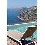 Carminia Villa