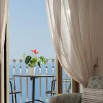 Carminia Villa Positano