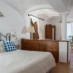 Carminia Positano