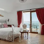 Carminia Villa